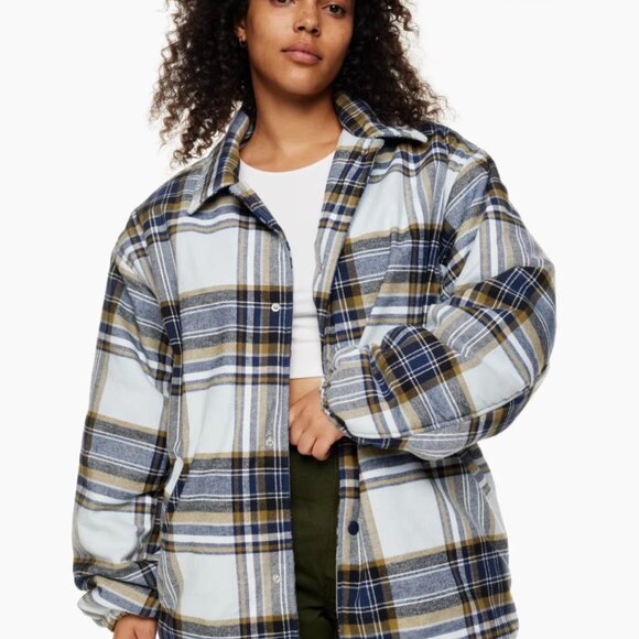 Aritzia TNA Plaid Flannel Coach Jacket Barn Chore Coat Loose Fit Oversize Women - Picture 1 of 12